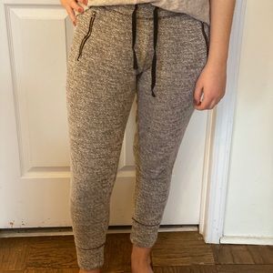 American Eagle Joggers size small
